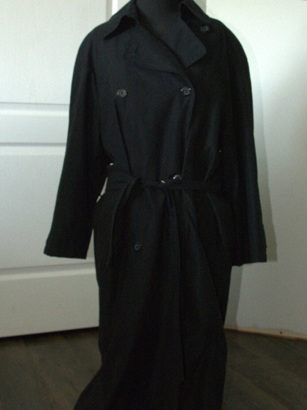 Vtg. London Fog Women's Double Breasted Trench Coat without Lining size 14 Petit